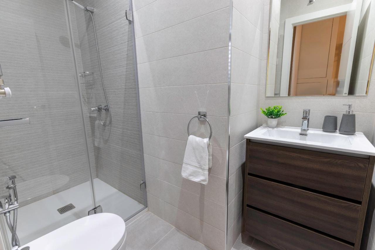 Recien Reformado Junto A Metro San Mames Appartement
